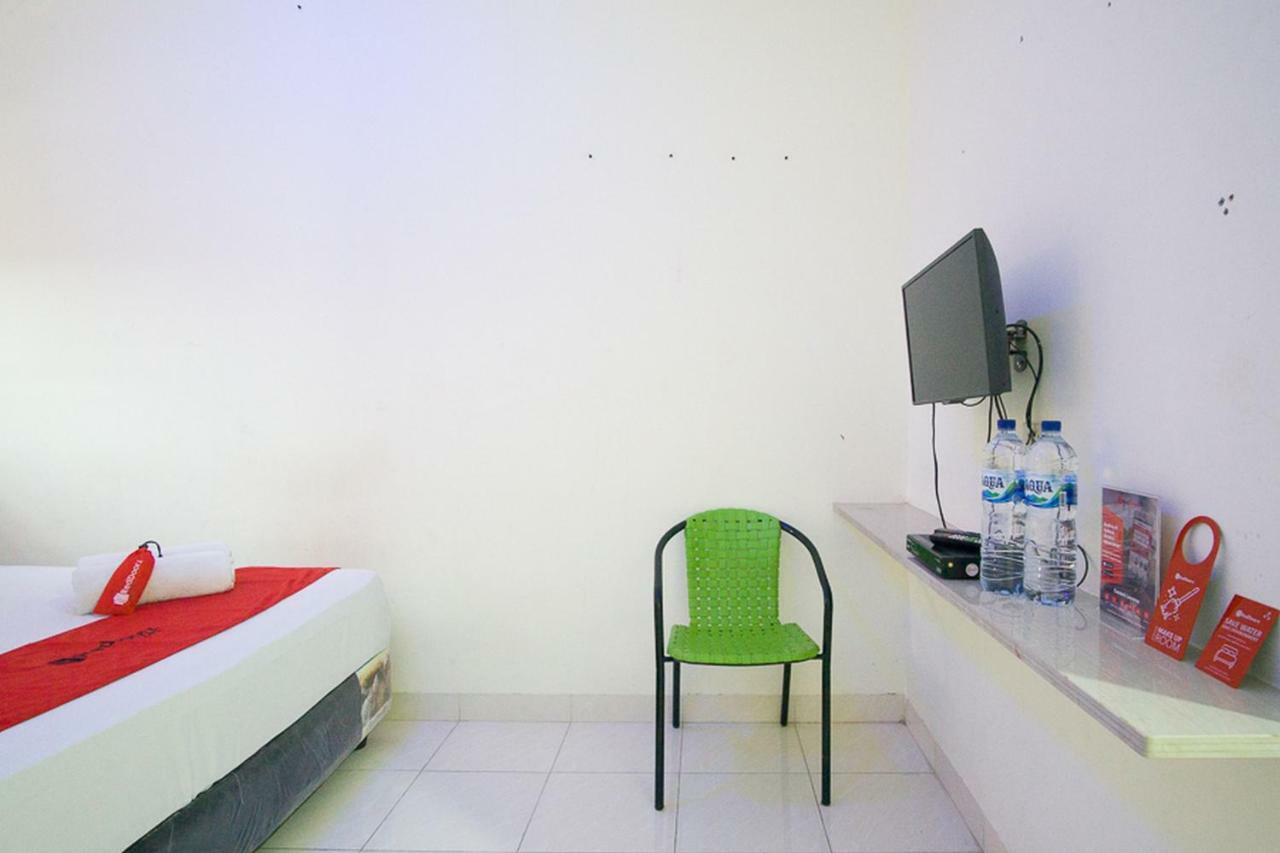 Hotel Reddoorz @ Pematangsiantar 2 Zewnętrze zdjęcie