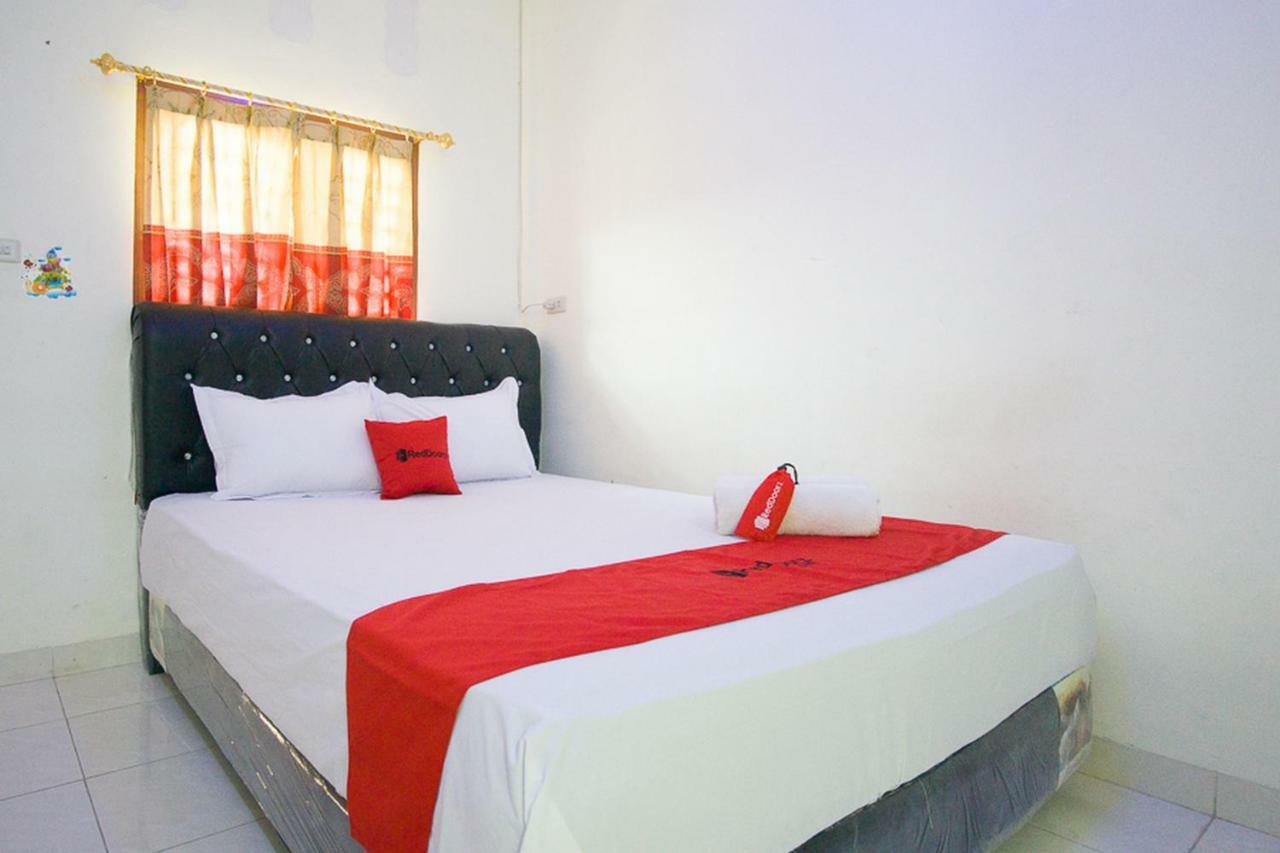 Hotel Reddoorz @ Pematangsiantar 2 Zewnętrze zdjęcie